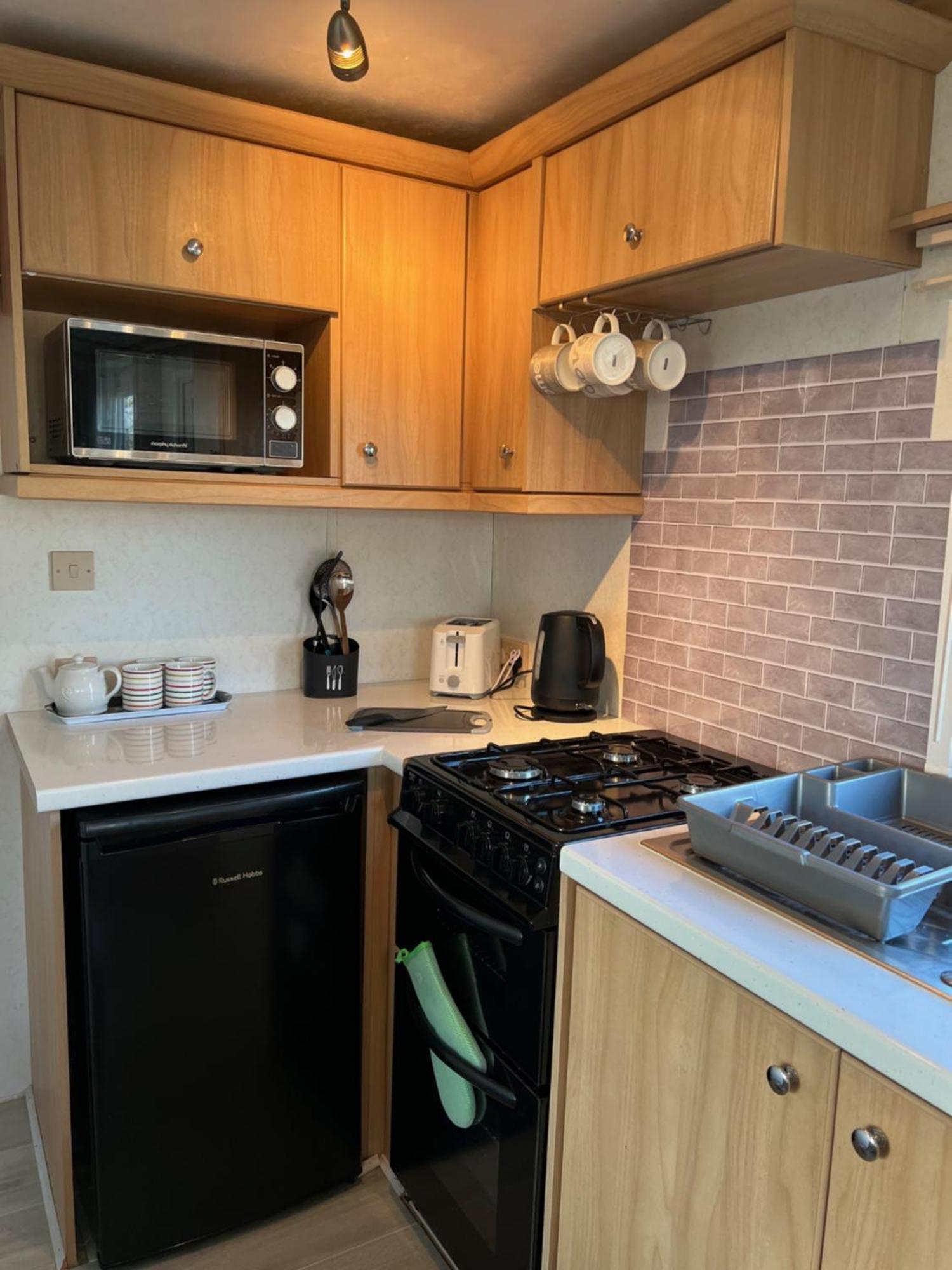 Coastal Caravan Holidays - Goldfinch 22 Уидърнсий Екстериор снимка