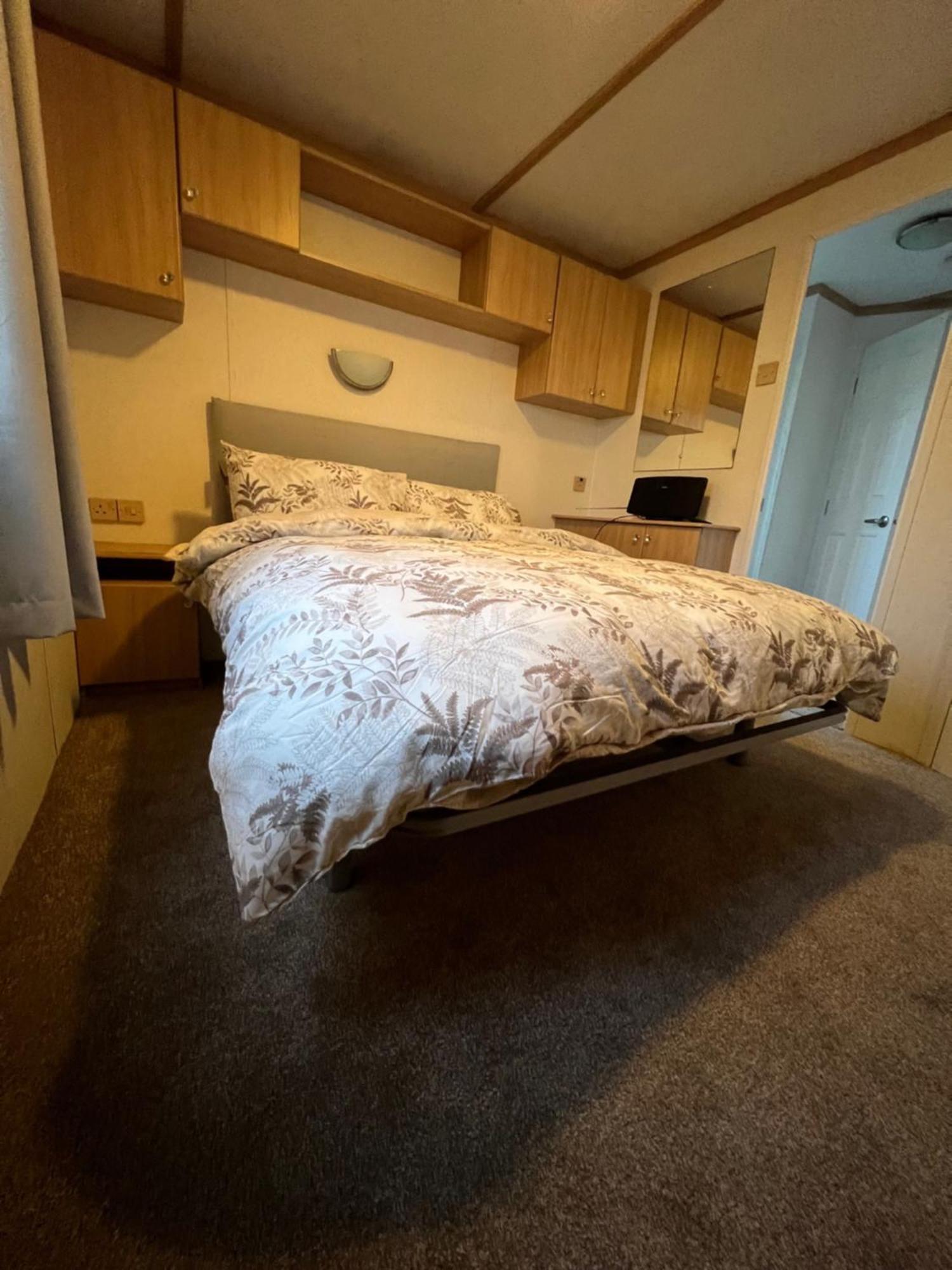 Coastal Caravan Holidays - Goldfinch 22 Уидърнсий Екстериор снимка